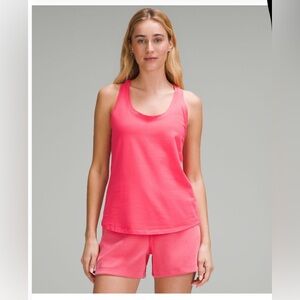 Lululemon tank top